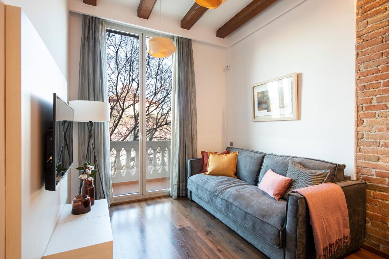 Aspasios Market Balconies Apartments - 3