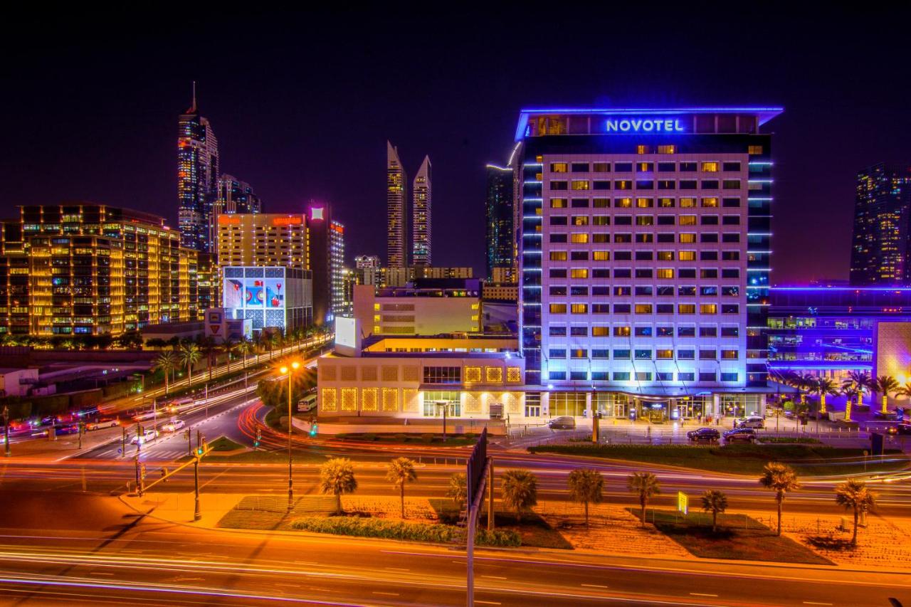 Novotel World Trade Centre Dubai photo