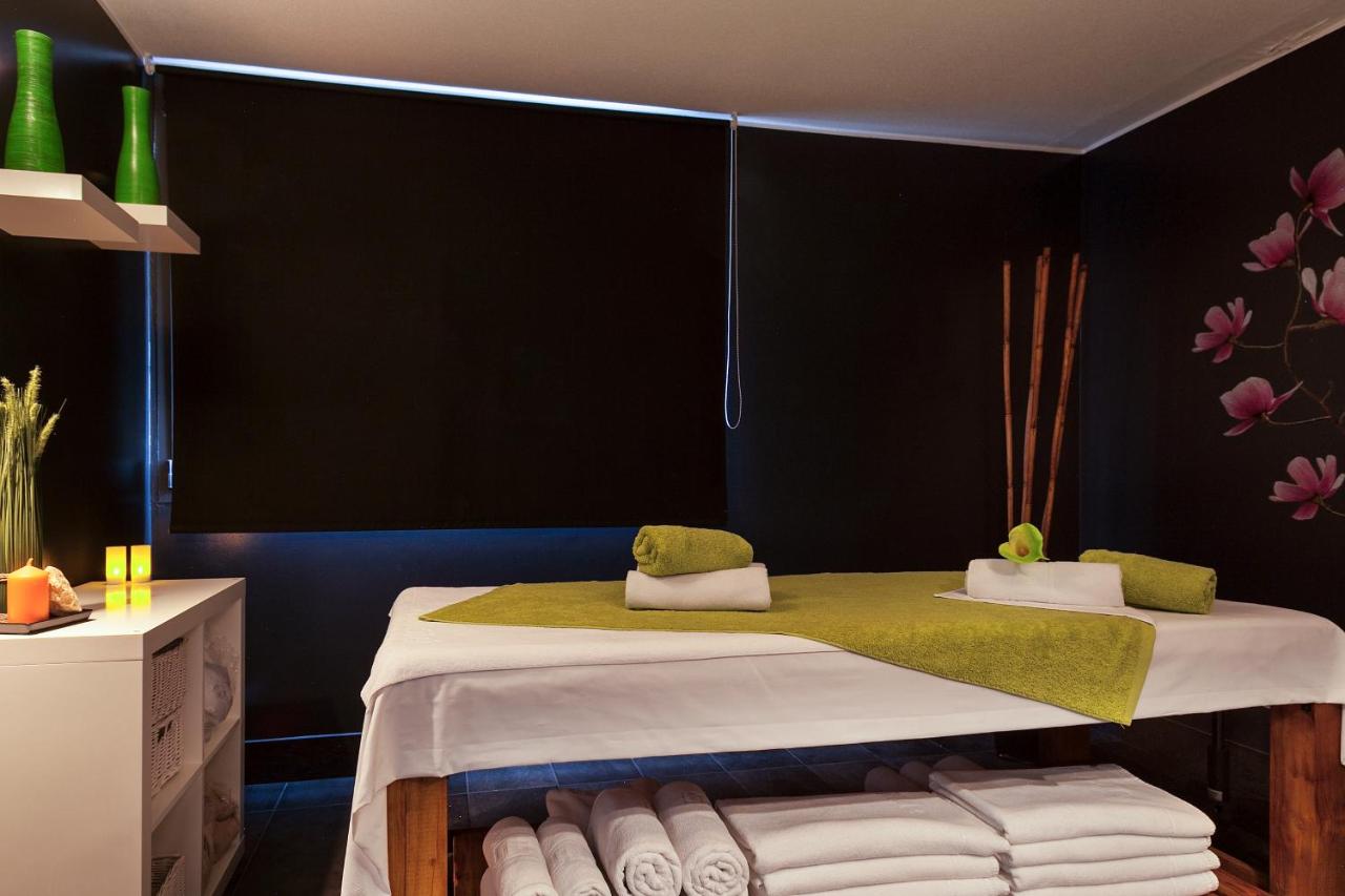 Acta Arthotel photo