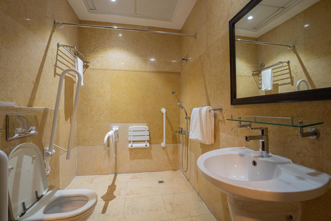 Vista City Hotel - 3