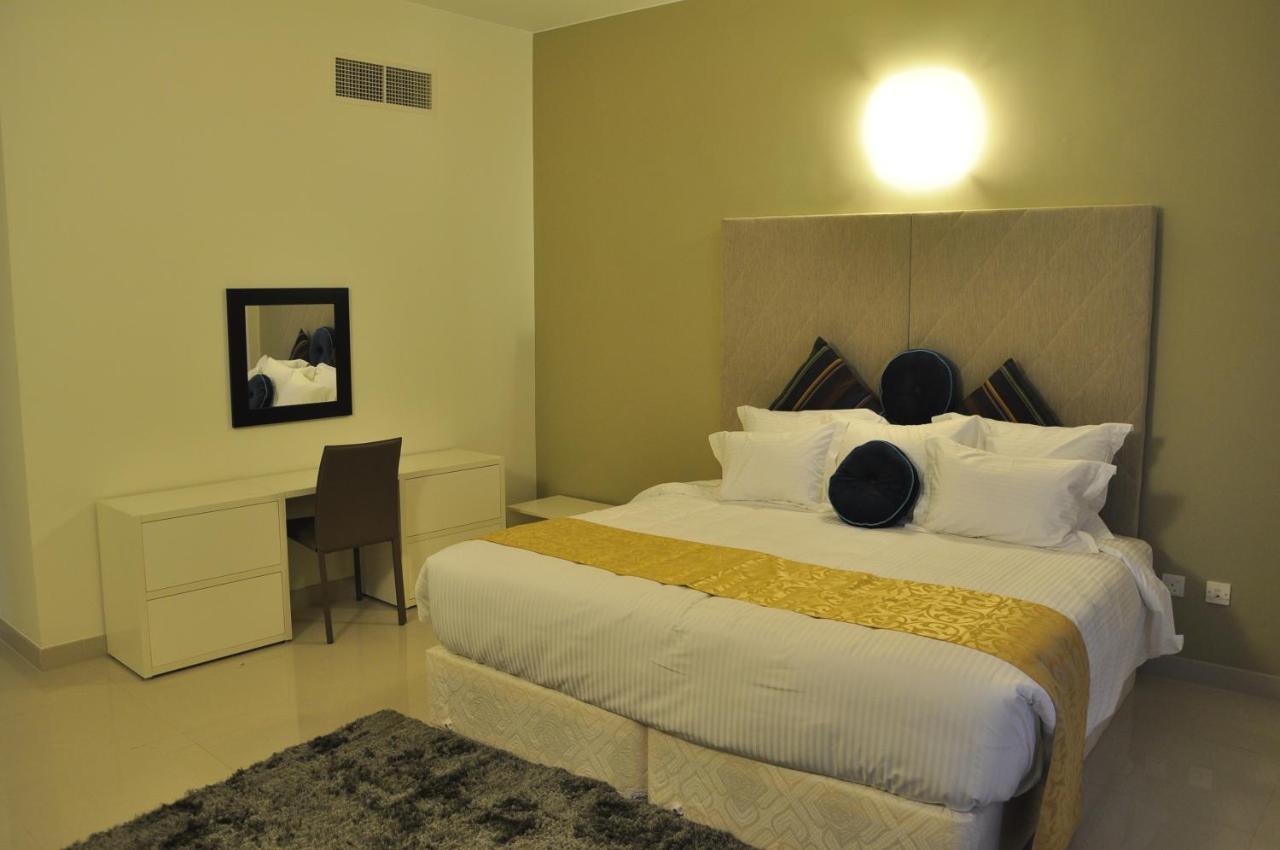 Gulf Suites Hotel Amwaj photo