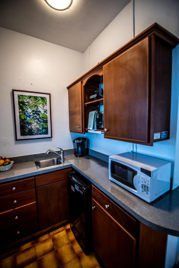 Papaya Suite at Sunset Serenade - 3