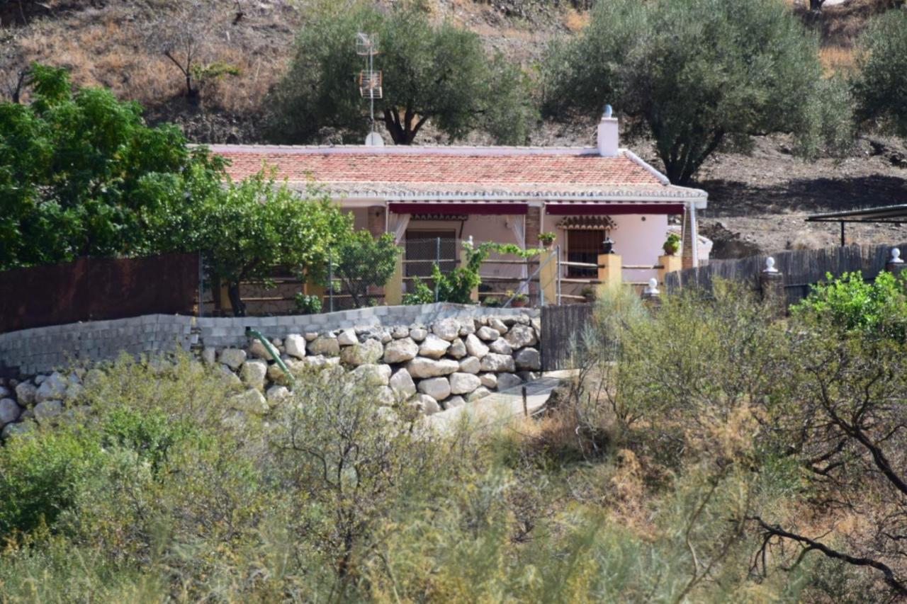 villa Cerro Gus, Viñuela, Spain - Booking.com