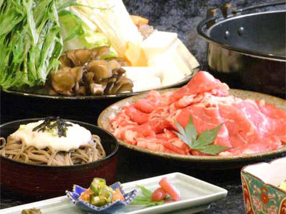 チロル 白樺 大山町 Booking Com チロル 白樺 大山町 Booking Com