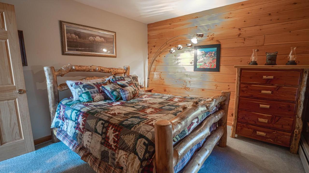 Maison de vacances / Gîte Storybook Cabin wGame Room Mtn Views Skiing (USA  Windham) - Booking.com