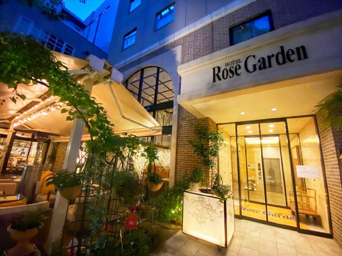 Фото Hotel Rose Garden Shinjuku