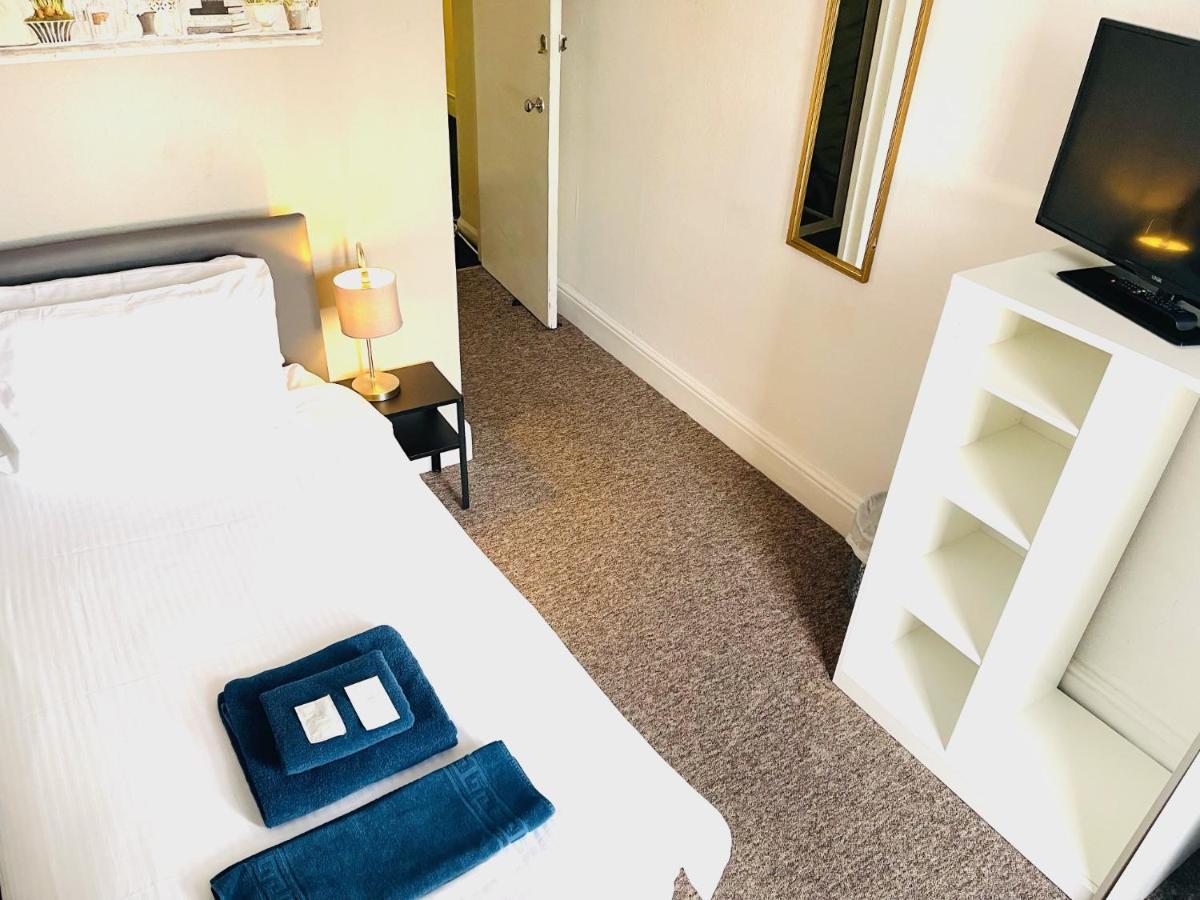 Economy Single Room