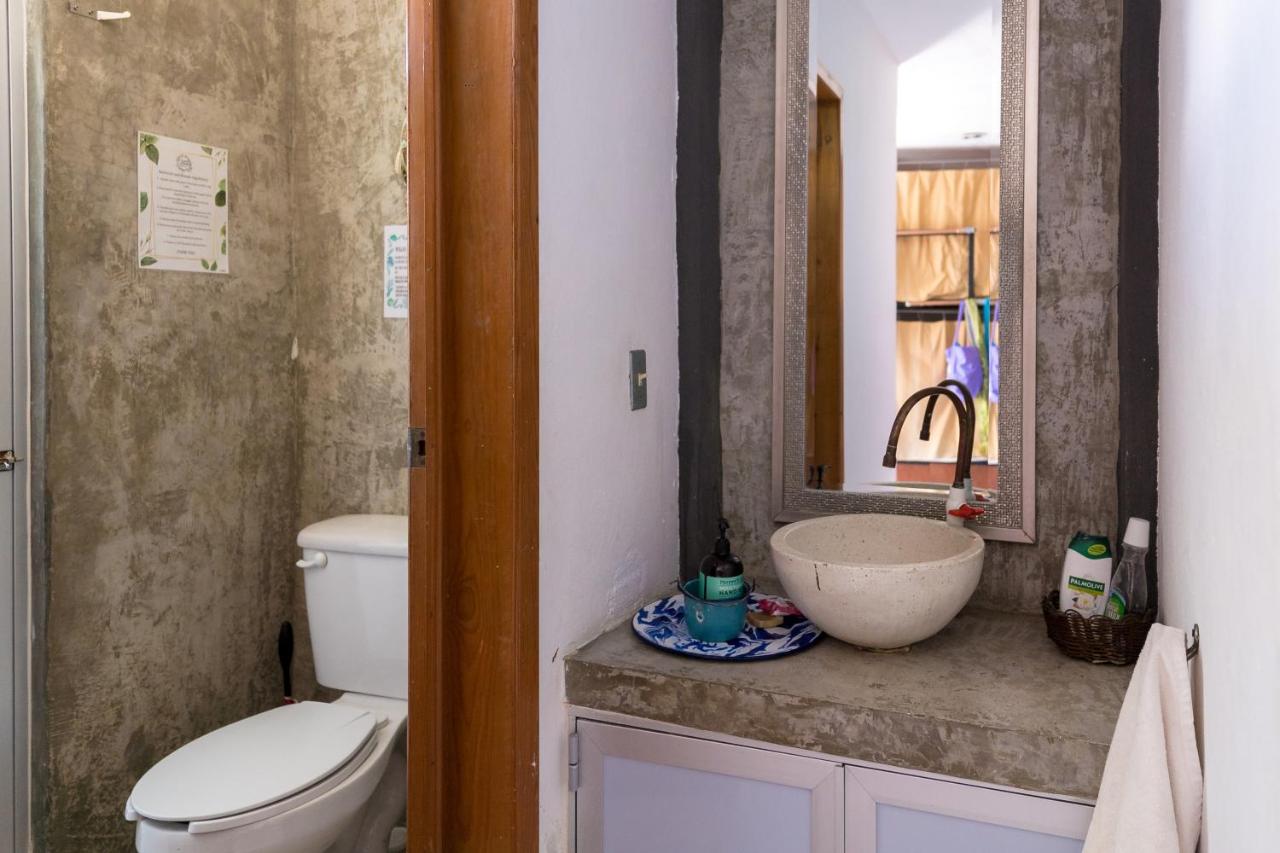 Hostal Cuca Macuca photo