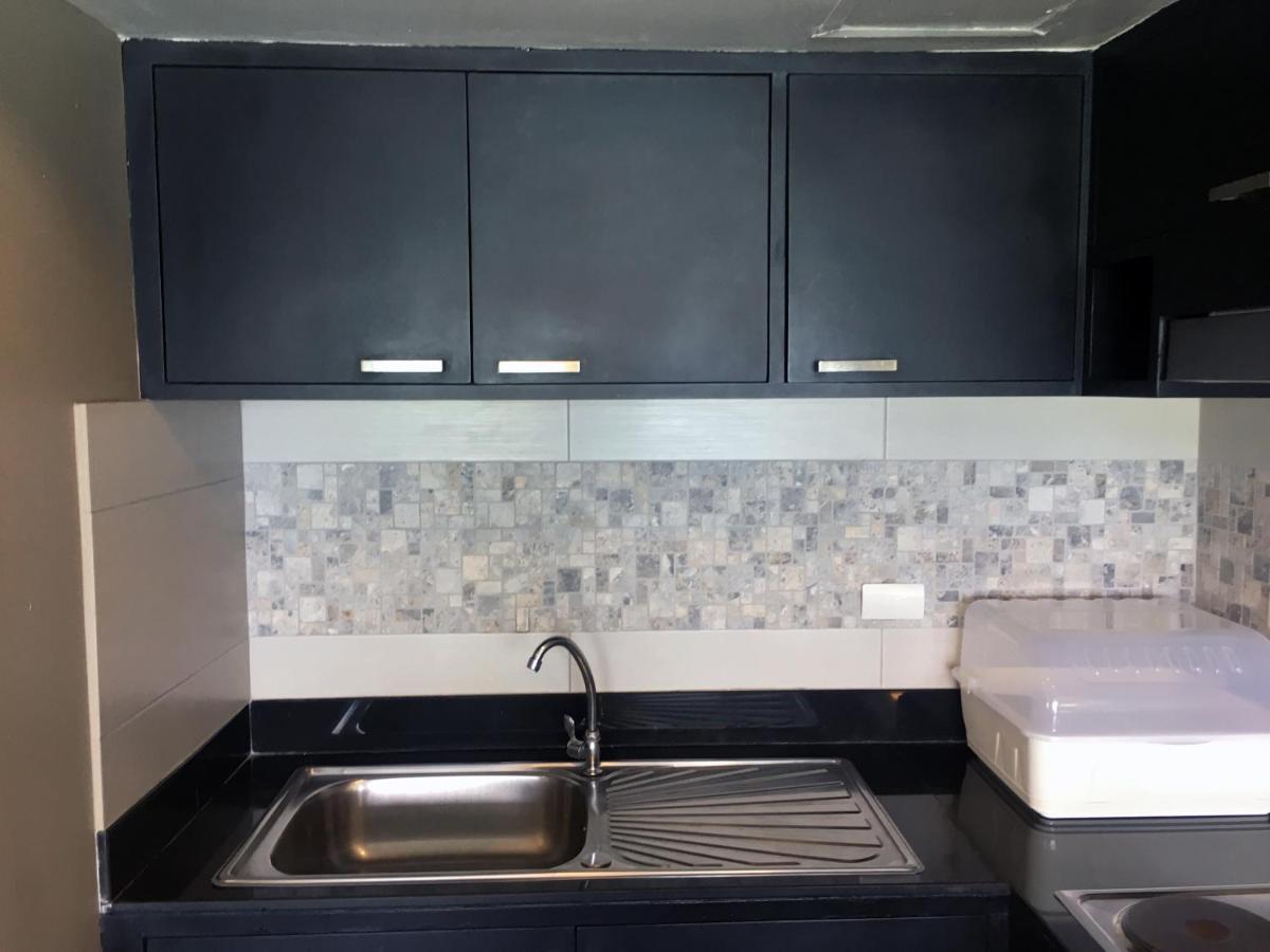 The Front Hotel and Apartments - 3