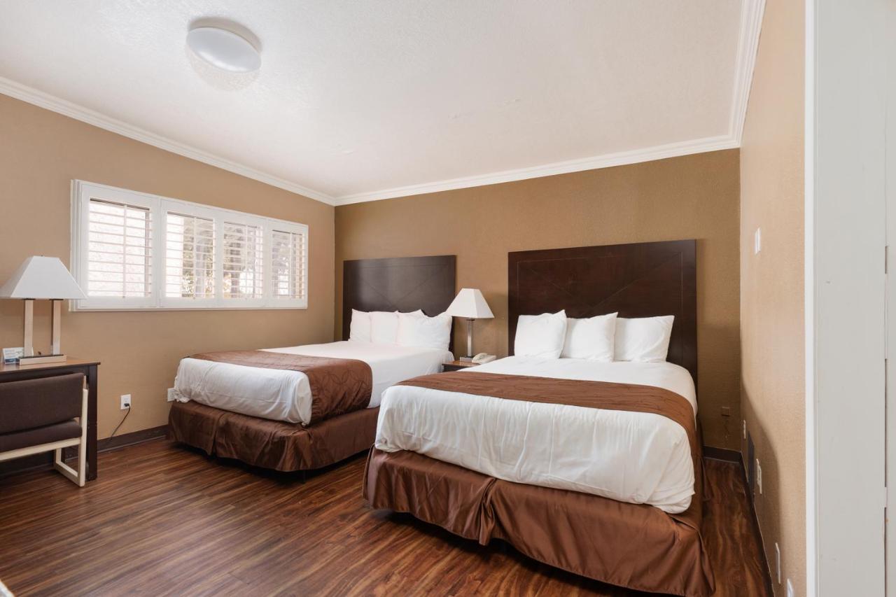 Americas Best Value Inn — photo 19