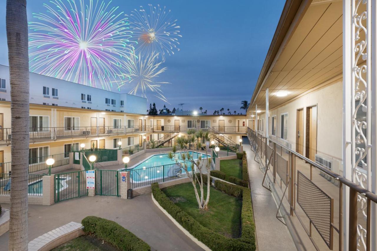 Americas Best Value Inn — photo 9