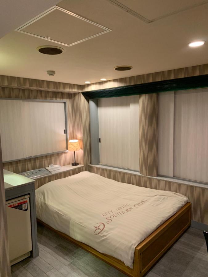 City Hotel Southern Cross - 2