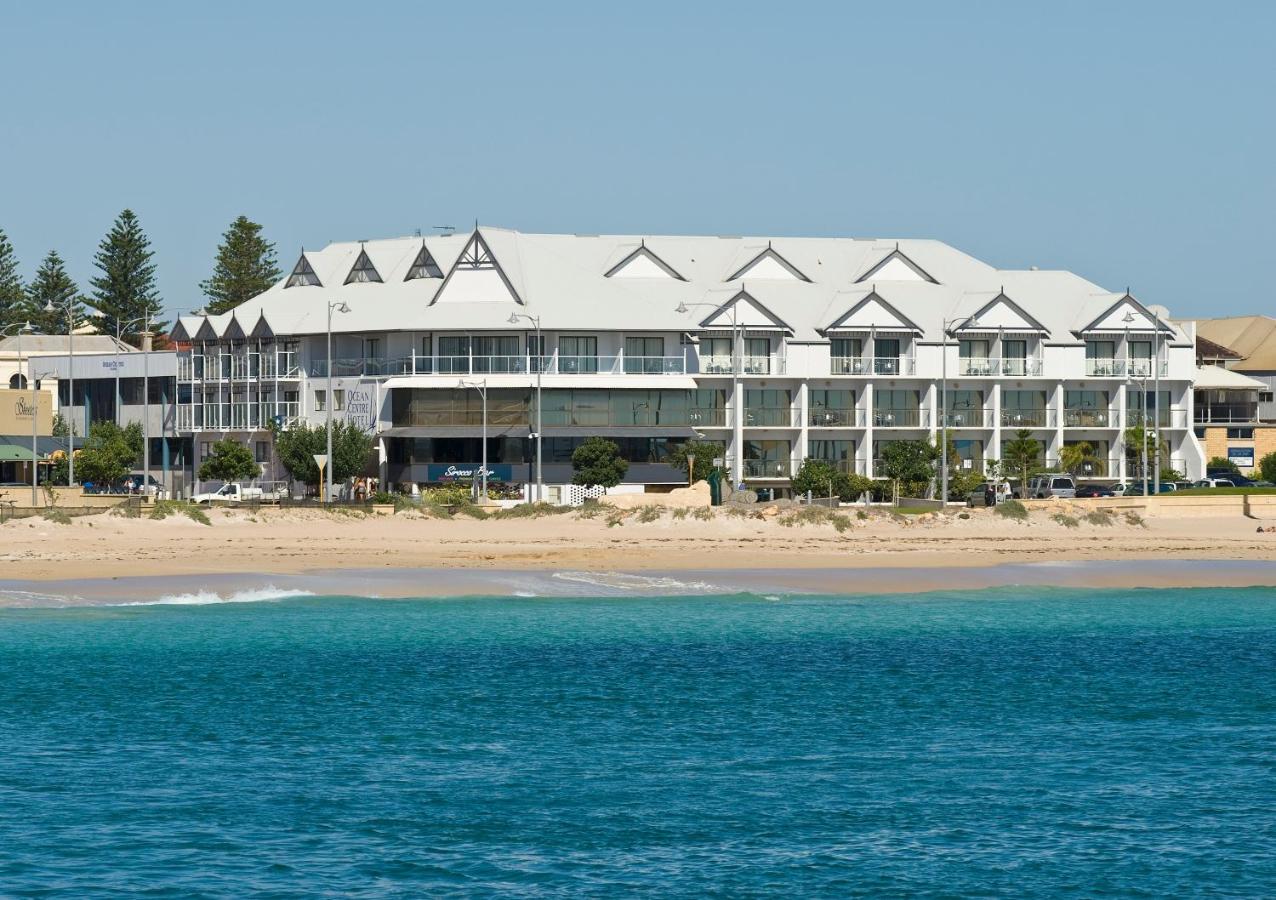 Ocean Centre Hotel