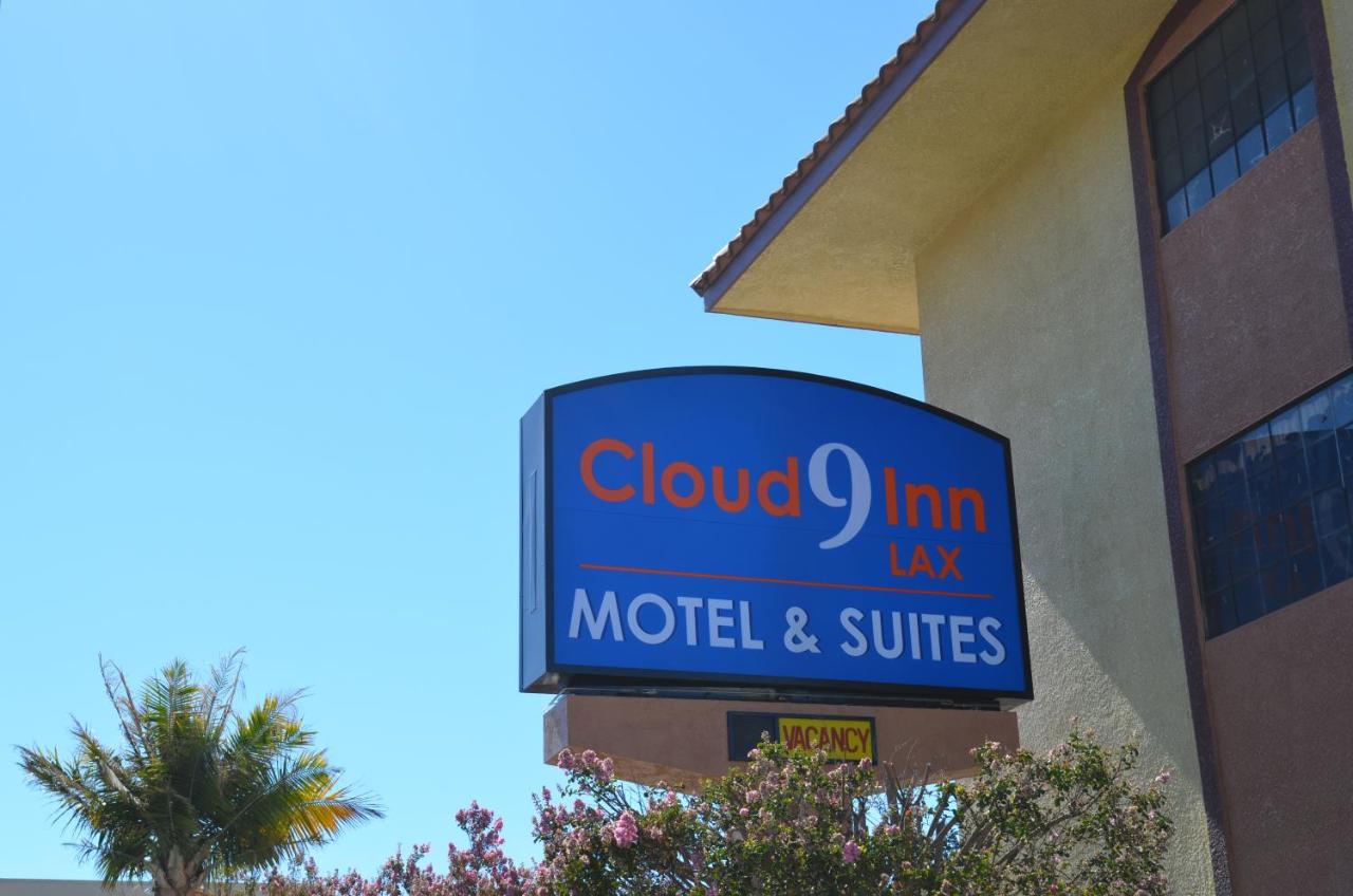 Cloud Nine Inn LAX Airport ( Newly Renovated ) — photo 10