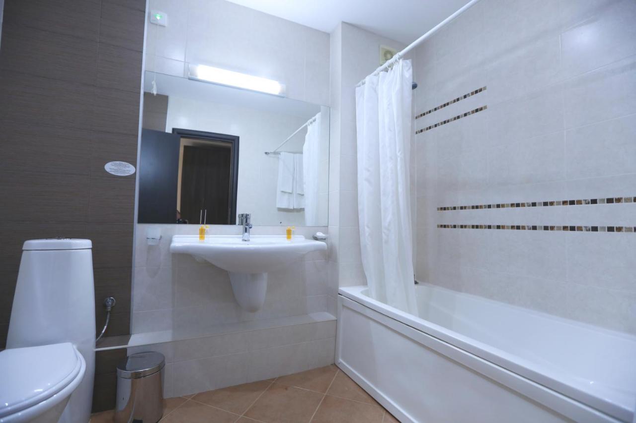 Zara Hotel photo