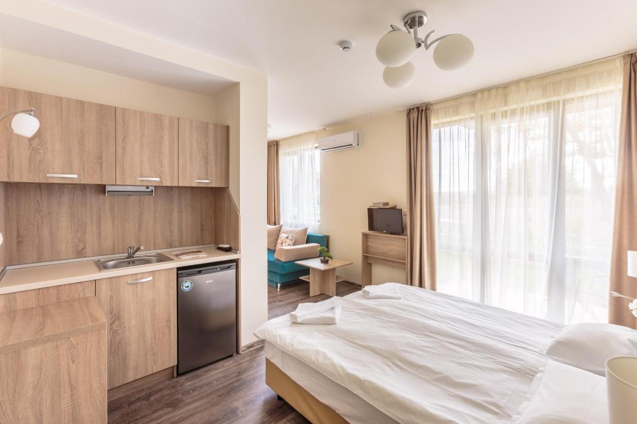 Tarsis Club & Aquapark - All Inclusive photo