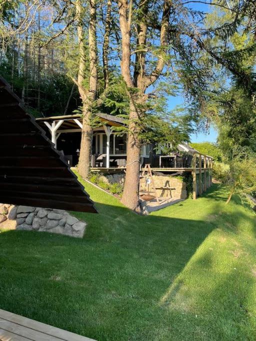 Hyggelig sommerhus. med udsigt, til vand fra senge - 2