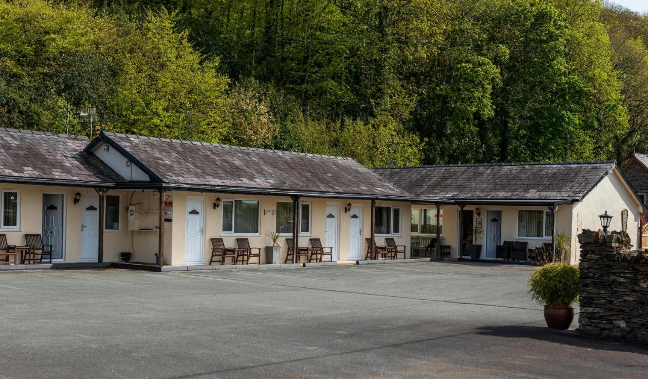 Estuary Lodge and Snowdonia Restaurant - Laterooms