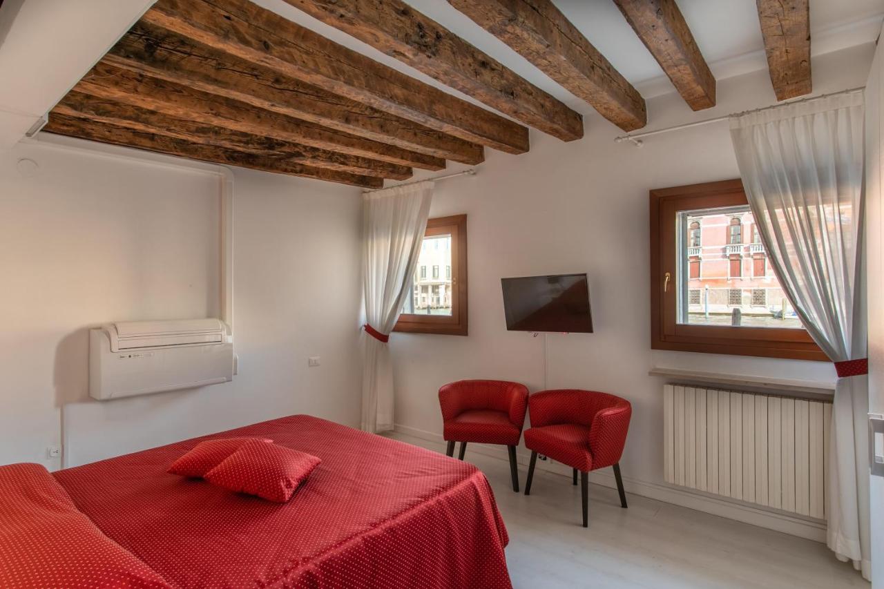 Canaletto Apartment Rialto - 2