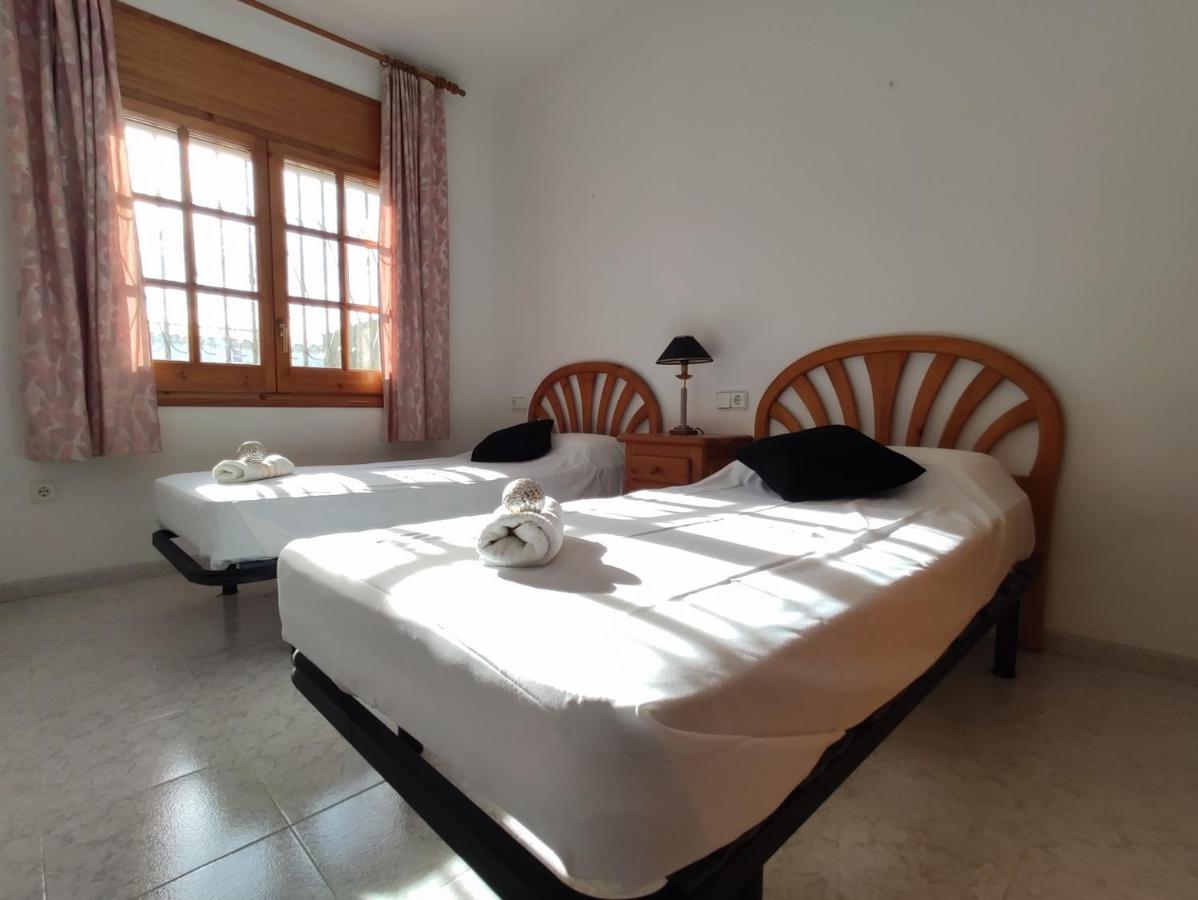 Villa 8 personnes avec piscine privée et Wi-Fi (Espagne Miami ...