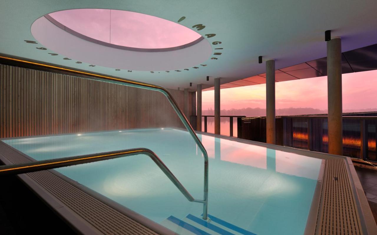 Heated swimming pool: Resort Mark Brandenburg & Fontane Therme