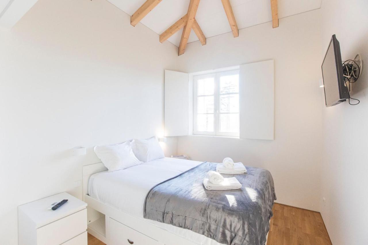 Modern 2BR Duplex Downtown by Art District by LovelyStay - 4