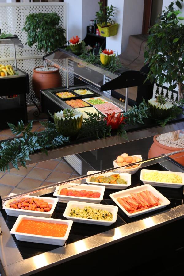 Beverly Hills Suites - Excel Hotels & Resorts, Лос-Кристианос ...