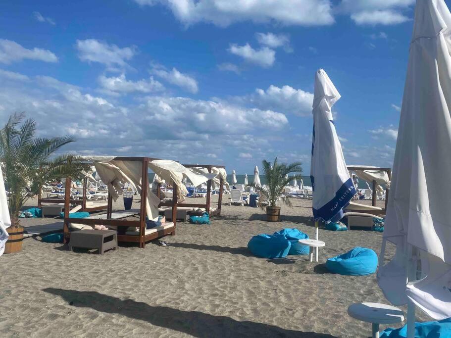 Lovely 2-bedroom apartment in Pomorie residence 250m to the beach