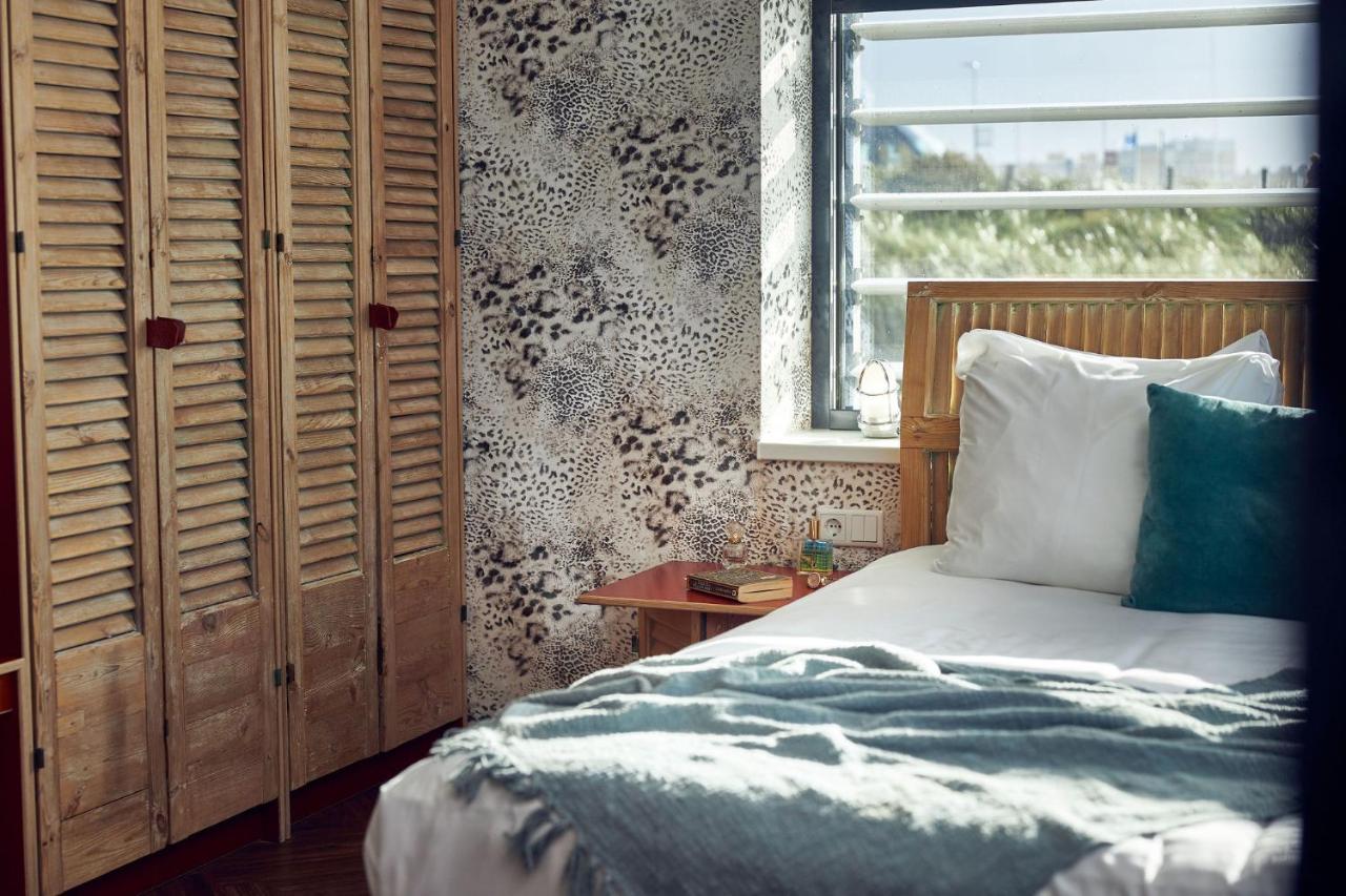 Beachhouse Hotel photo