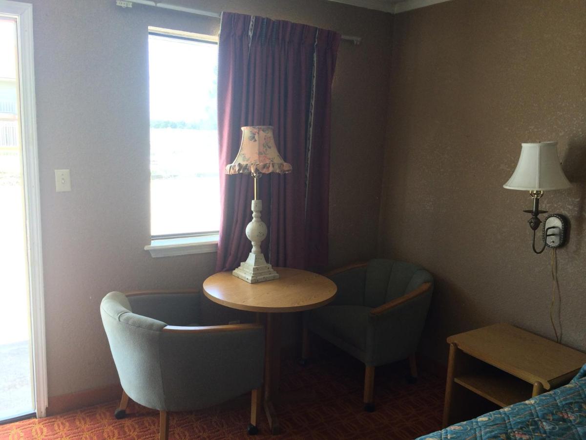 Keystone Lake Motel — photo 24