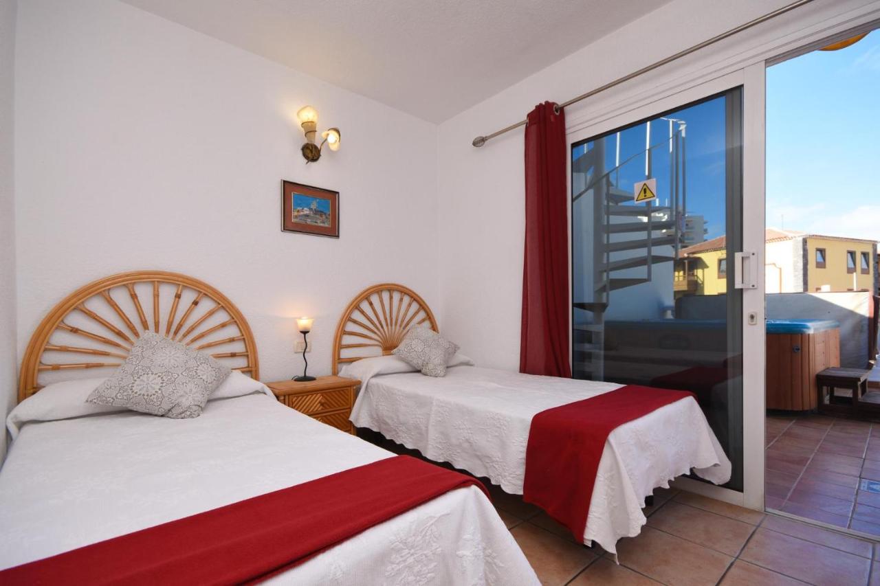 Las Flores 7 - Two Bed with 6-seater jacuzzi, פלאייה דה לאס ...