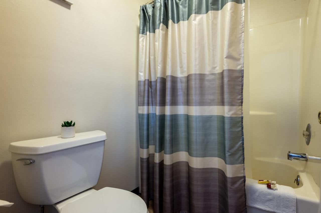 Sister Bay Inn — photo 21
