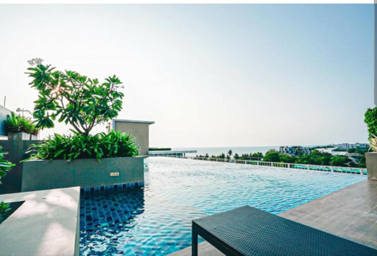 Rooftop swimming pool: Hill & Sea Balcony 1 Bedroom & 1 Living Room @Blu X