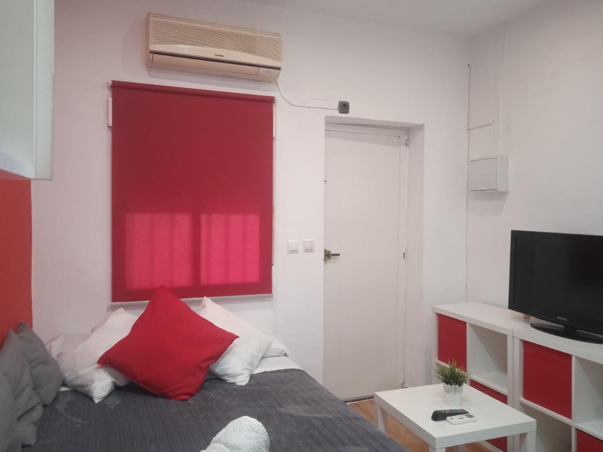 Estudio cerca del Carrefour rosaleda - 3