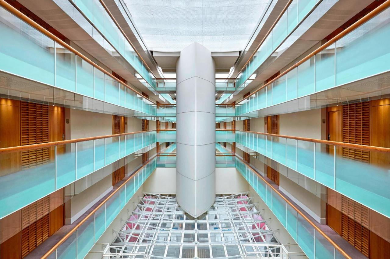 Sheraton Paris Charles de Gaulle Airport Hotel - 3