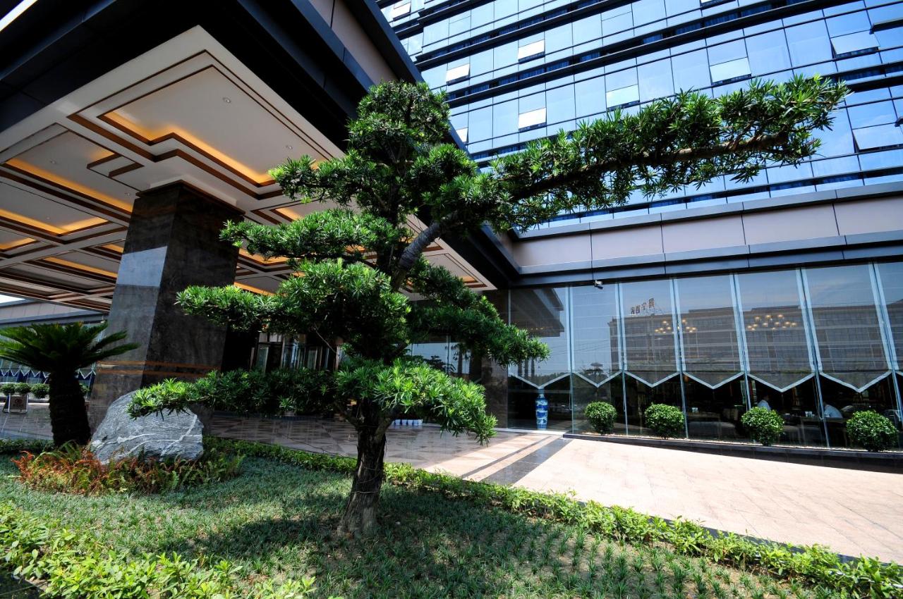 Airport Jianguo Hotel photo