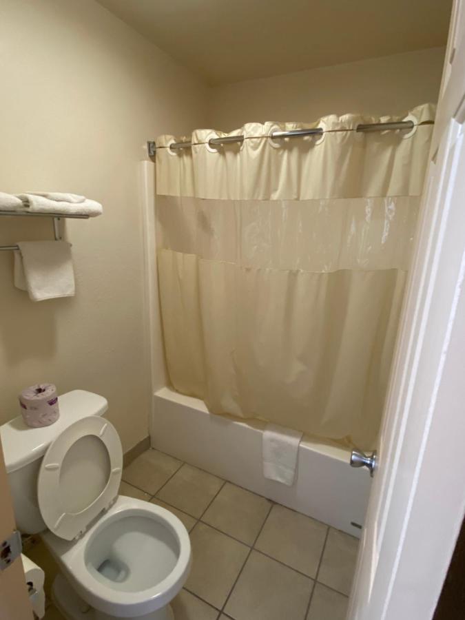 El Rancho Motel — photo 19