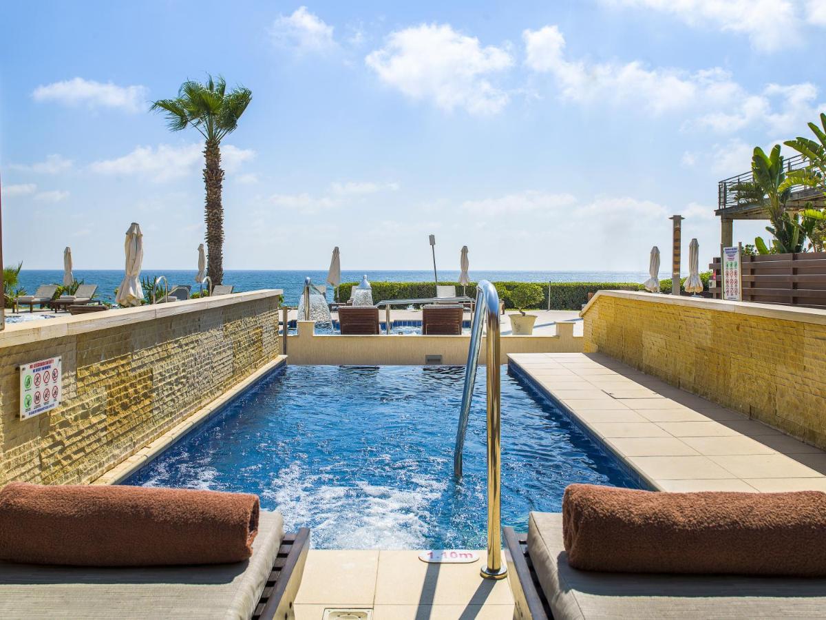 Alexander The Great Beach Hotel photo
