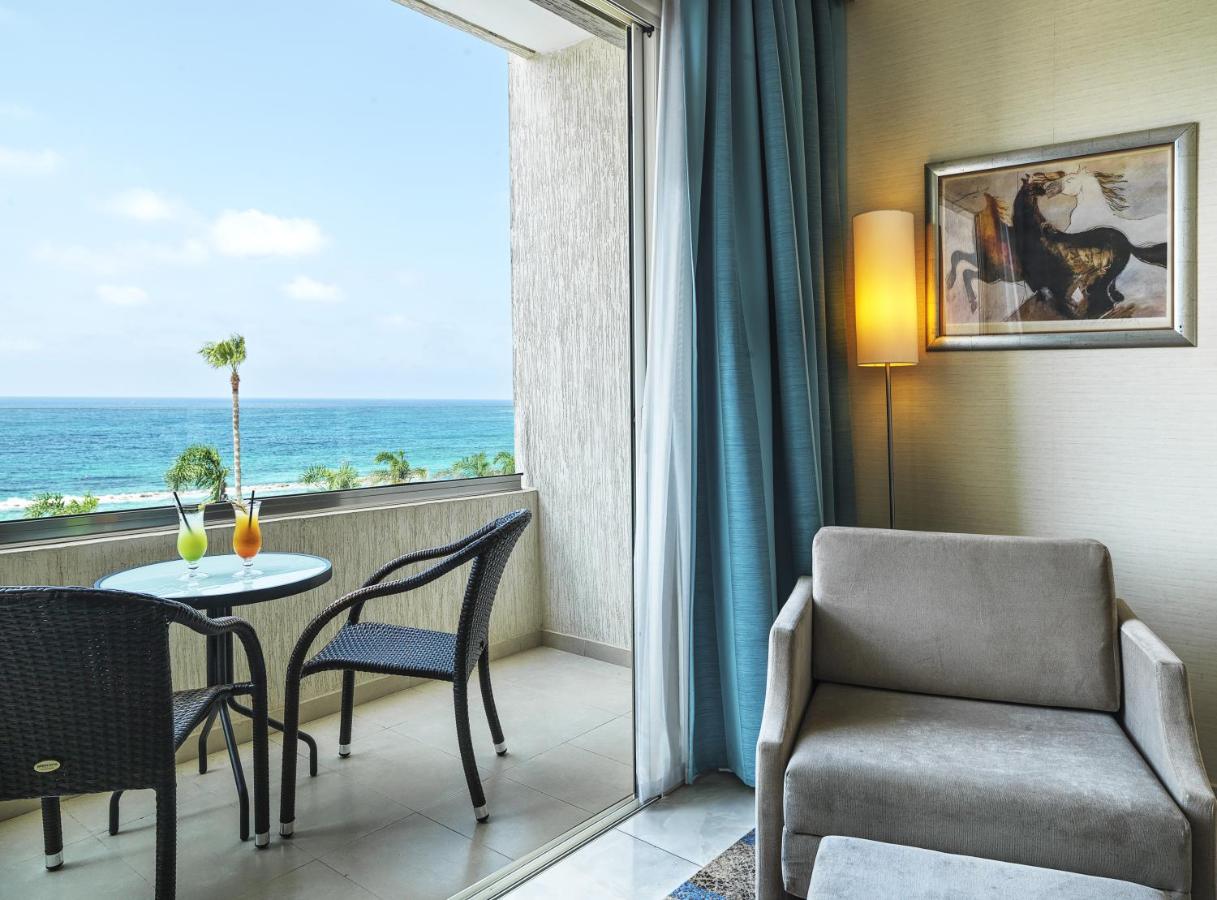 Alexander The Great Beach Hotel photo