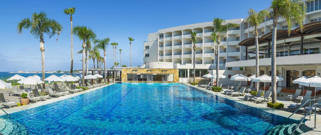Alexander The Great Beach Hotel photo