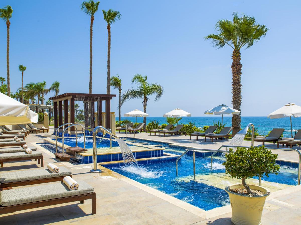 Alexander The Great Beach Hotel photo