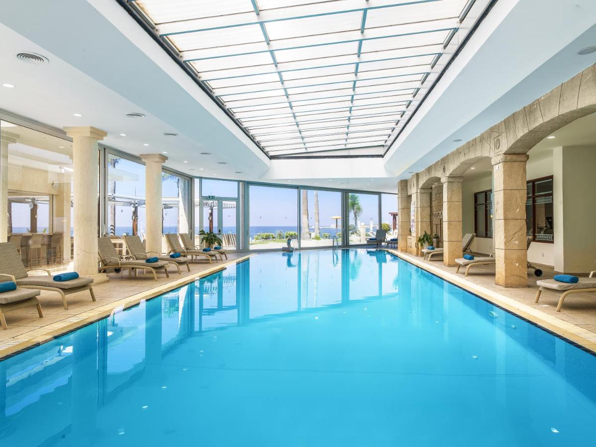 Alexander The Great Beach Hotel photo