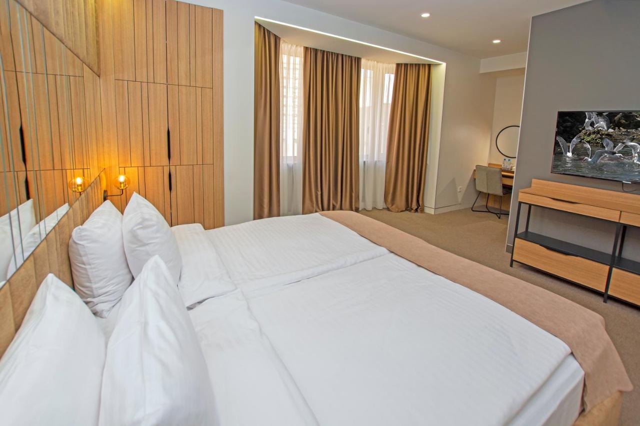 Cartez Hotel photo