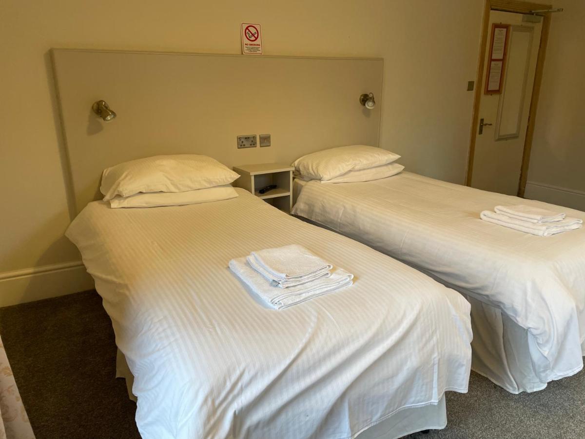 Woodlands Hall Hotel - Laterooms