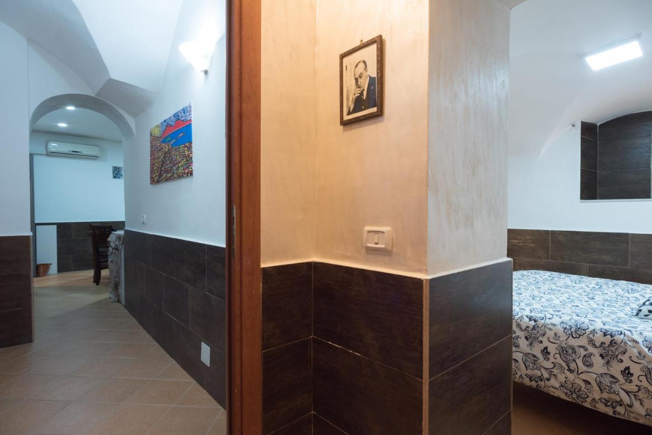 Room in Naples) Casetta Decumani, Naples – Updated 2022 Prices