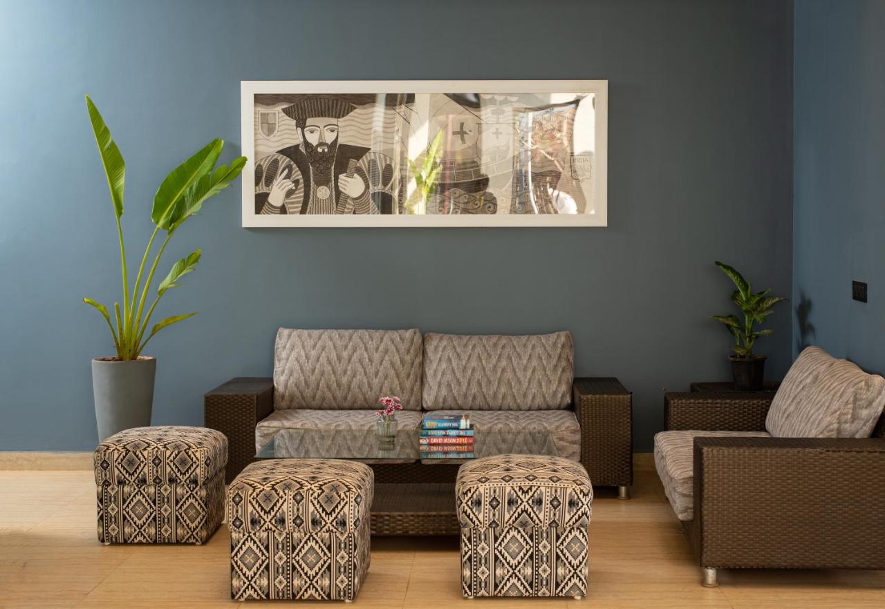 Living Room Showroom Goa Baci Living Room