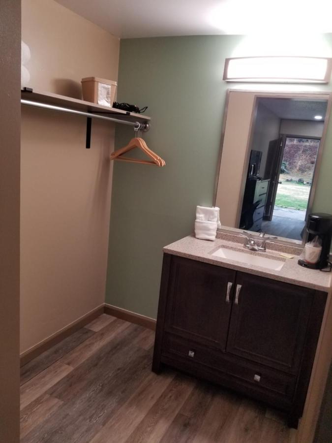Blue Sky Inn — photo 18