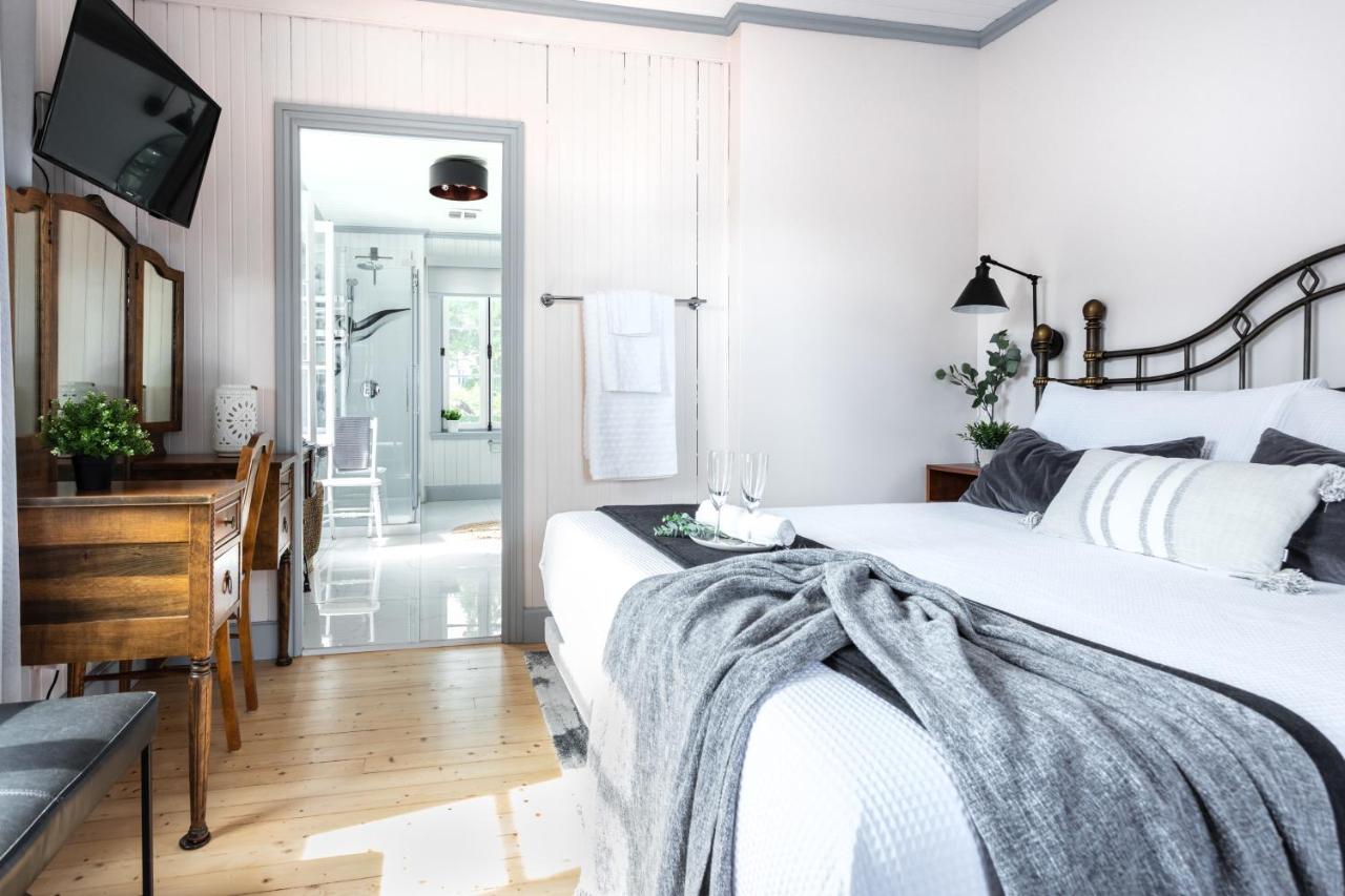 La Maison Sur Le Hill Bed & Breakfast — photo 11