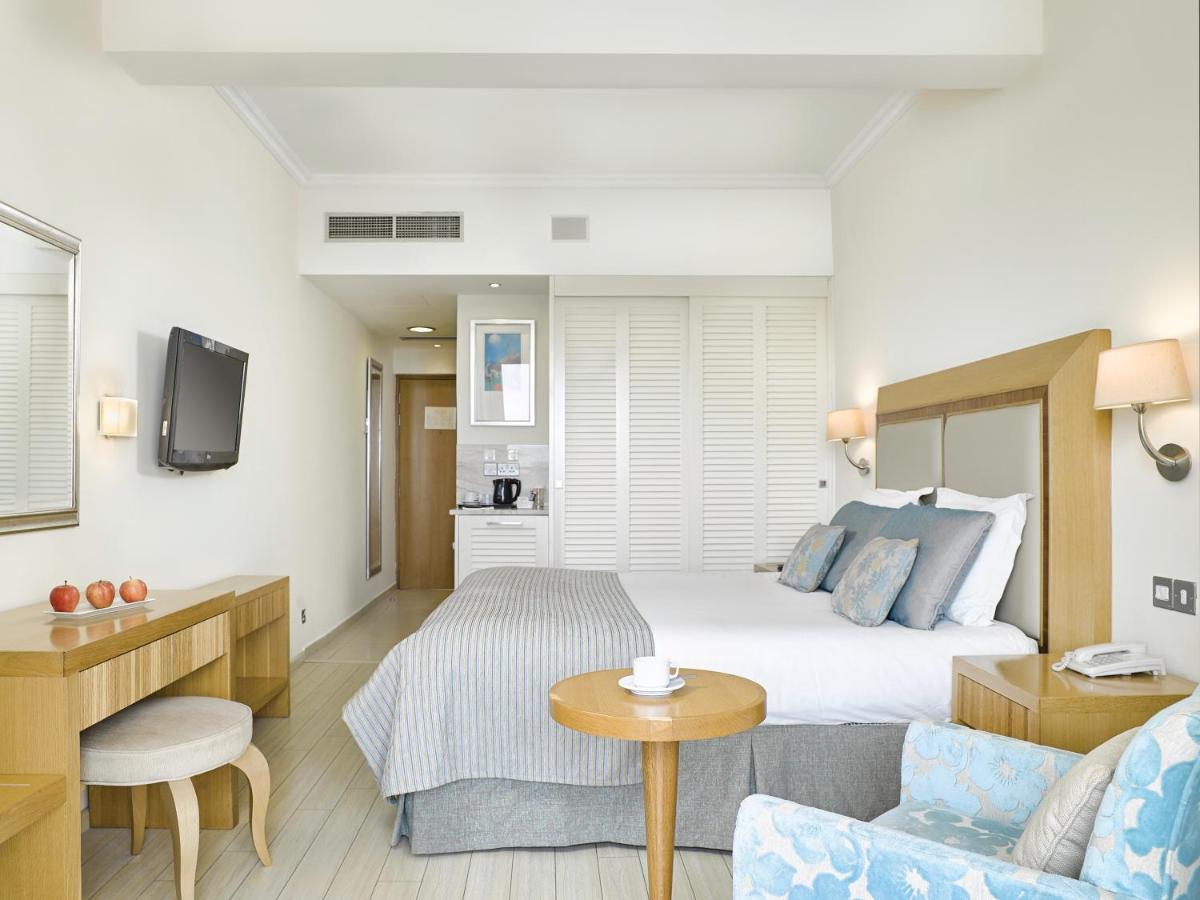 Olympic Lagoon Resort Ayia Napa photo
