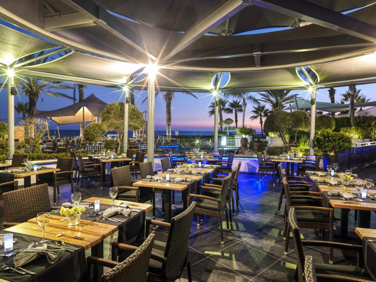 Olympic Lagoon Resort Paphos photo